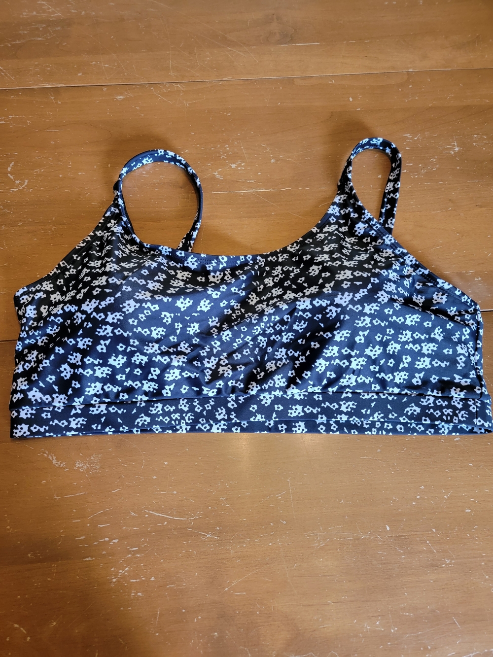 Black And White Floral Print Swim Bikini Top Adjustable Straps Sz 2X NWOT